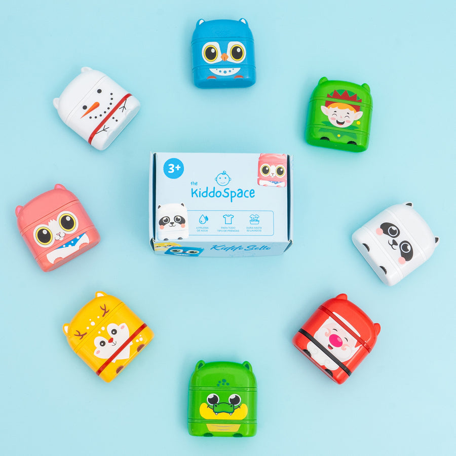 KiddoSello™ - Sello Personalizado con Nombre (Edición de Navidad 2025)