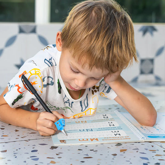 KiddoSpace Kit de Ejercicios de Escritura